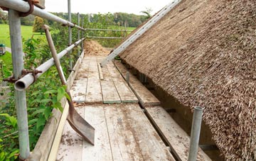 advantages of The Lawe thatch roofing